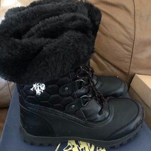 BRAND NEW NEVER WORN U.S Polo Assn Winter Boots!!